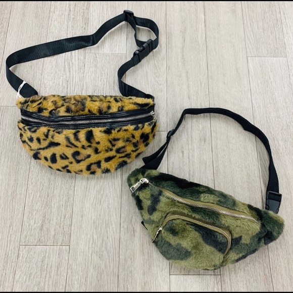 Faux Fur Fanny packs! Leopard or Camo! NWT - Picture 6 of 9